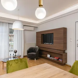 White Armonia Apartment