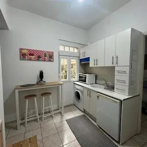 Istos Apartment